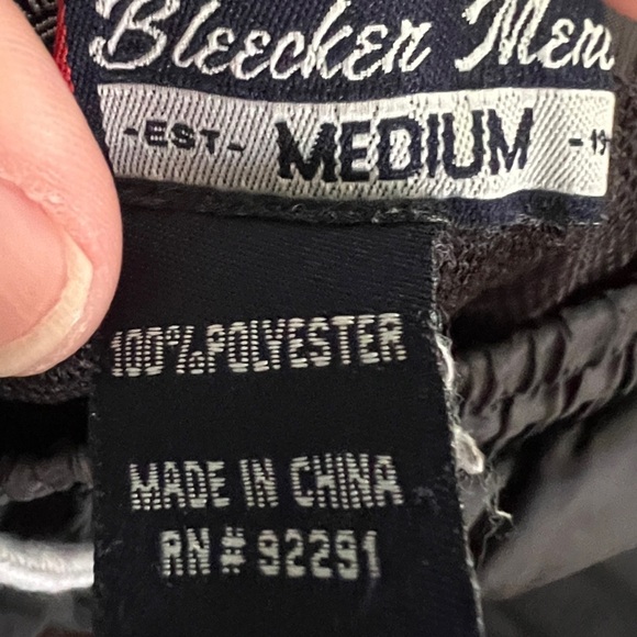 ๐ Bleeker Mercer Med Poly Joggers w/ Lining | Comfortable & Stylish Men's Pants - Picture 3 of 3